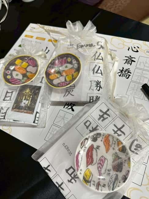 Osaka: Temple Tour and Traditional Calligraphy Lesson - What happens during the one-hour visit