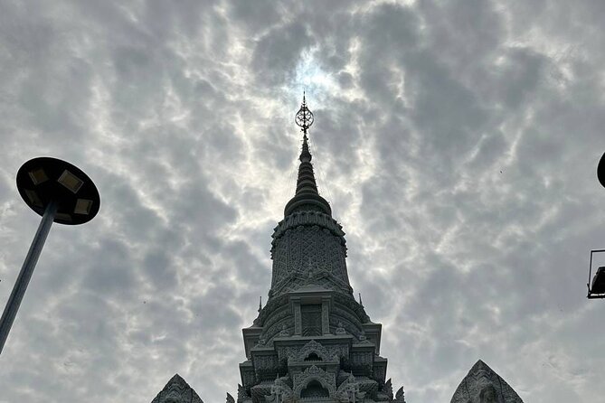 Oudong Mountain History and Pagoda Tour - Why Oudong makes a good day trip from Phnom Penh
