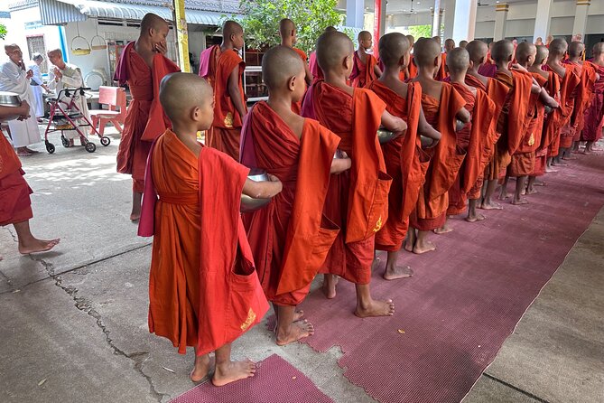 Oudong Mountain History and Pagoda Tour - Khmer lunch in an outdoor restaurant