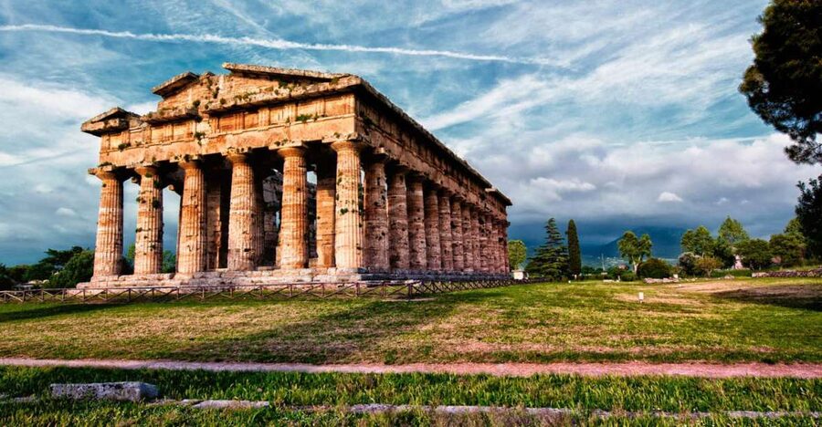 Paestum: Temples and Museum Tour with Archaeologist Guide - Why Paestum makes such a strong Greek temple stop