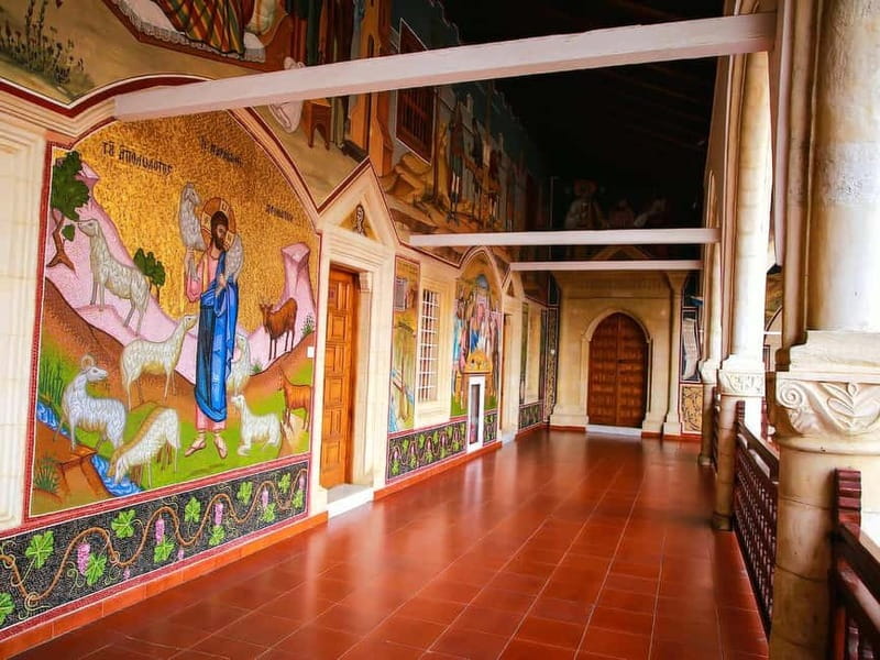 Paphos: Troodos, Omodos & Kykkos Monastery Full-Day Tour - Lunch and free time in the Troodos Mountains