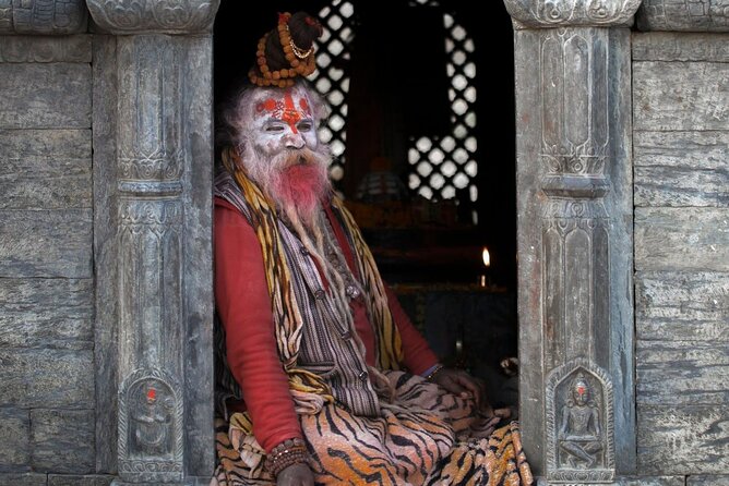 PashupatiNath and BoudhaNath - Private/Small Group - Thangka painting, mandalas, and healing bowls