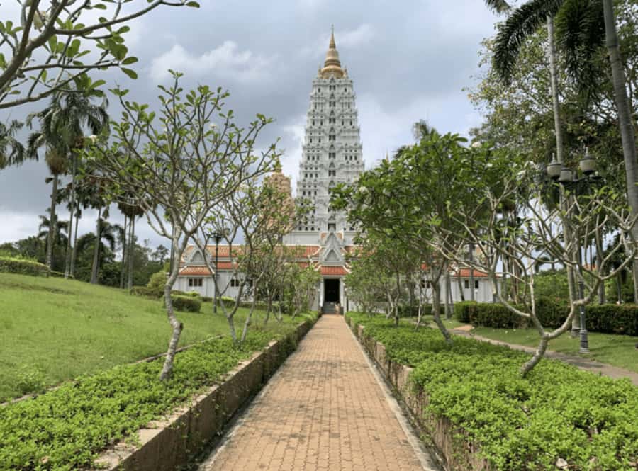 Pattaya: Checkout Temple Tour - A smart final morning in Pattaya