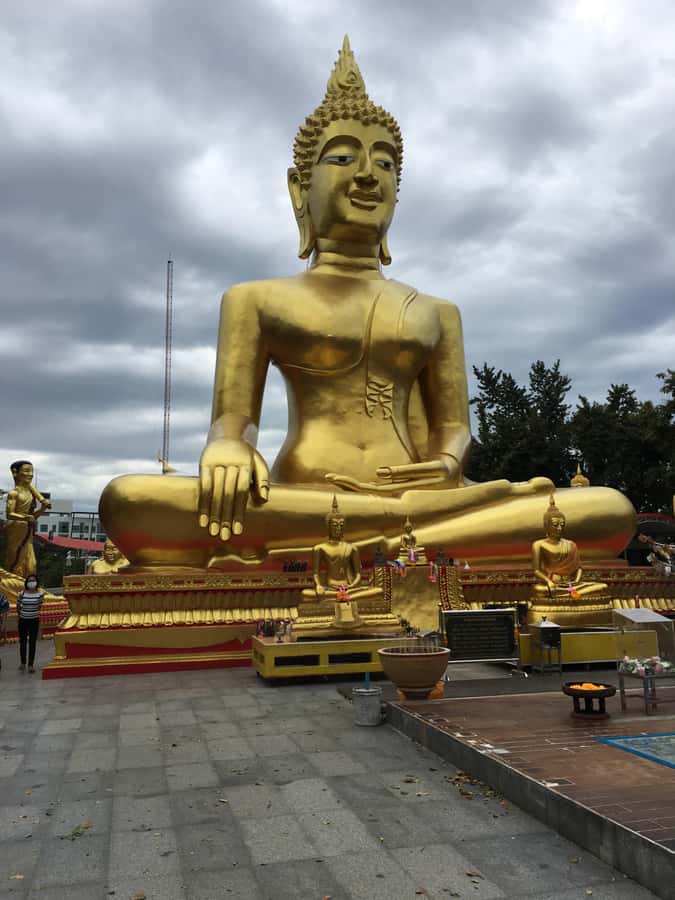 Pattaya: Checkout Temple Tour - 8:00 pickup and the value of private transport