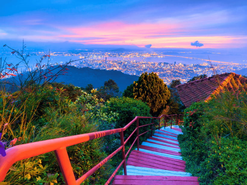 Penang: Kek Lok Si Temple and Penang Hill Guided Tour - Booking advice and final verdict