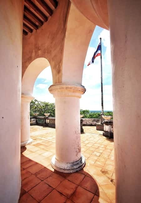 Petchaburi Temples & Royal Palace - small Join Group Tour - Lunch at The Royal Diamond