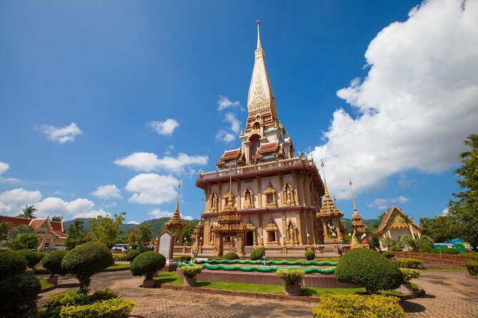 Phuket City Tour with Wat Chalong, Big Buddha & Famous Viewpoints - Hotel pickup and the reality of Phuket traffic