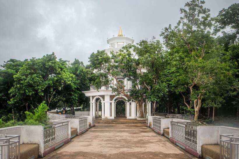 Phuket: Wat Chalong, Viewpoint, and Old Town Guided Tour - Is $55 a fair price?