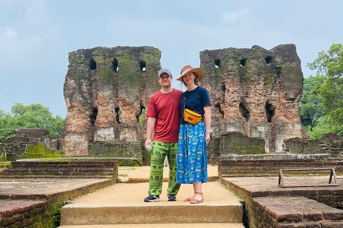 Polonnaruwa Ancient City Private Day Tour (Hidden Gems) - Why a private guide changes Polonnaruwa
