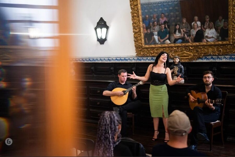 “Porto: Fado Show with Guided Tour in a Historic Monastery” - São Bento da Vitória before the concert