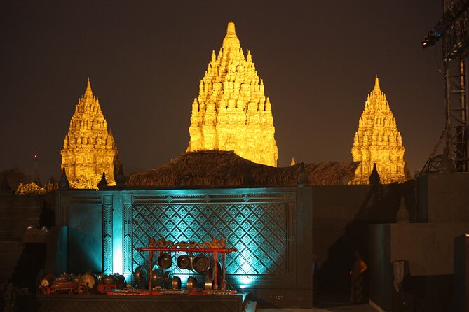 Prambanan Sunset and Ramayana Ballet with Dinner - Turning carved scenes into a live story