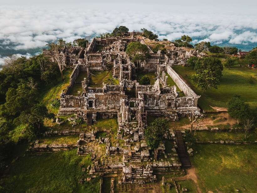 Preah Vihear: Full-Day Preah Vihear and Koh Ker Temple Tour - The early ride from Siem Reap to Preah Vihear