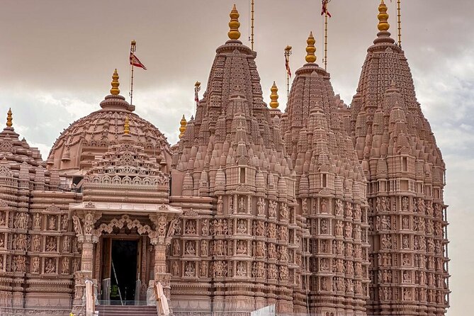 Premium Abu Dhabi City Tour With Hindu Temple Visit - Private - Key points to know before booking