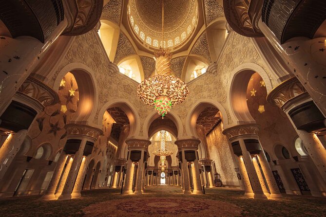 Premium Abu Dhabi City Tour With Hindu Temple Visit - Private - The Corniche is a moving view, not a long stop