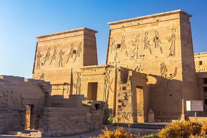 Private 2 Hour Guided Tour to Philae Temple from Aswan - The motorboat ride sets the mood