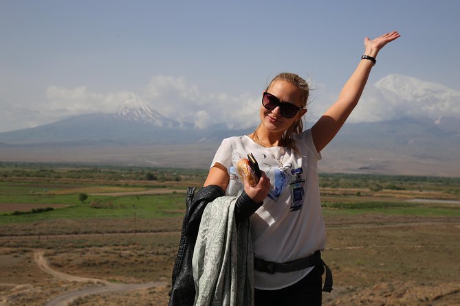 Private 7-8-hour Khor Virap, Garni temple & Geghard monastery trip from Yerevan - Khor Virap and the view toward Mount Ararat