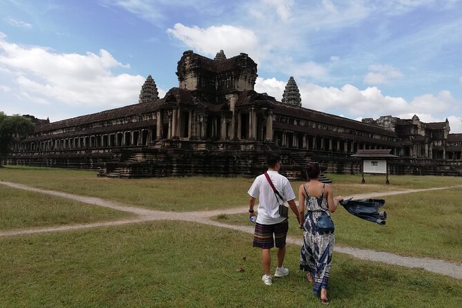 Private Angkor Wat Temple Tour - Baphuon, the terraces, and the royal center
