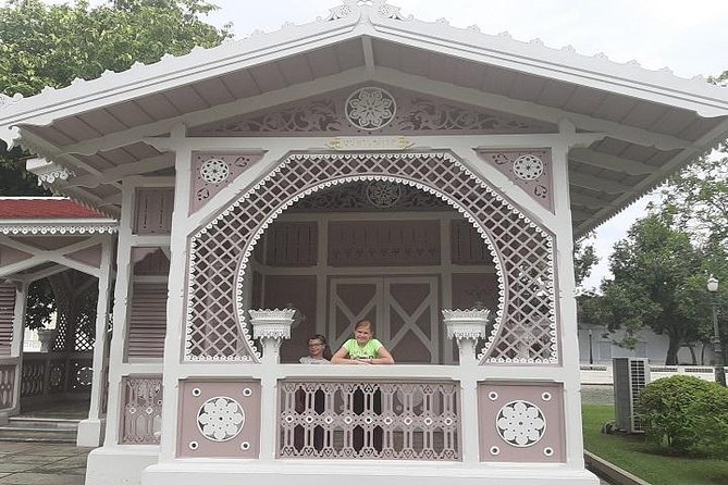 Private Ayutthaya Temples Tour From Bangkok - Leaving Bangkok at 8 am in a private car