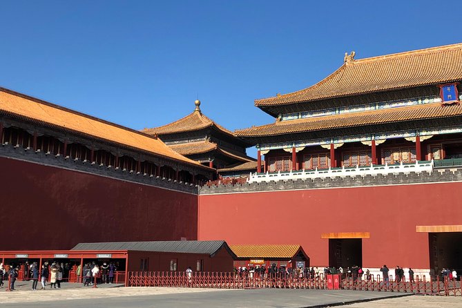 Private Day to T-Square, Forbidden city, Temple of heaven, Summer palace Tour - Tiananmen Square: a short start with serious scale