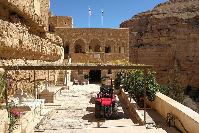Private Day Tour: St. George's Monastery, Wadi Qelt, Mar Saba, and Bethlehem - Mar Saba from the Kidron cliffs