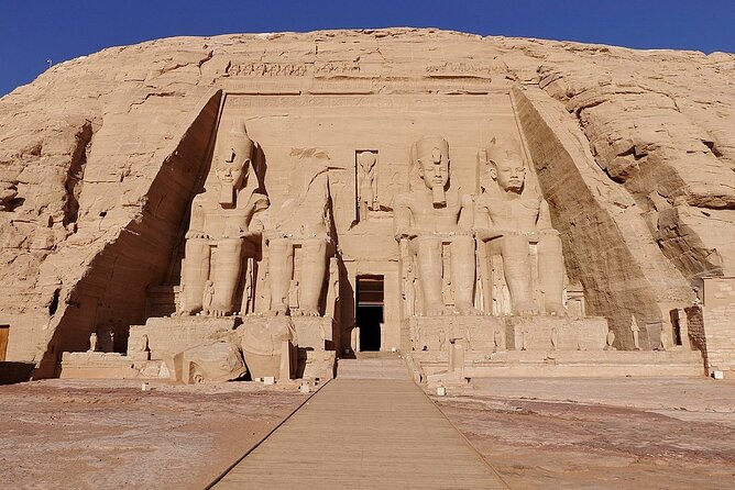 Private Day Tour to Abu Simble Temple from Aswan - What your two hours at the temple complex feel like