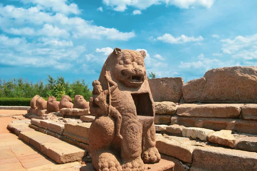 Private day tour to Mahabalipuram, Pondicherry from Chennai - Mahabalipuram’s granite monuments