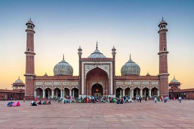 Private Delhi Temples and Spiritual Sites 6 Hours Tour - A Sikh shrine beside Chandni Chowk