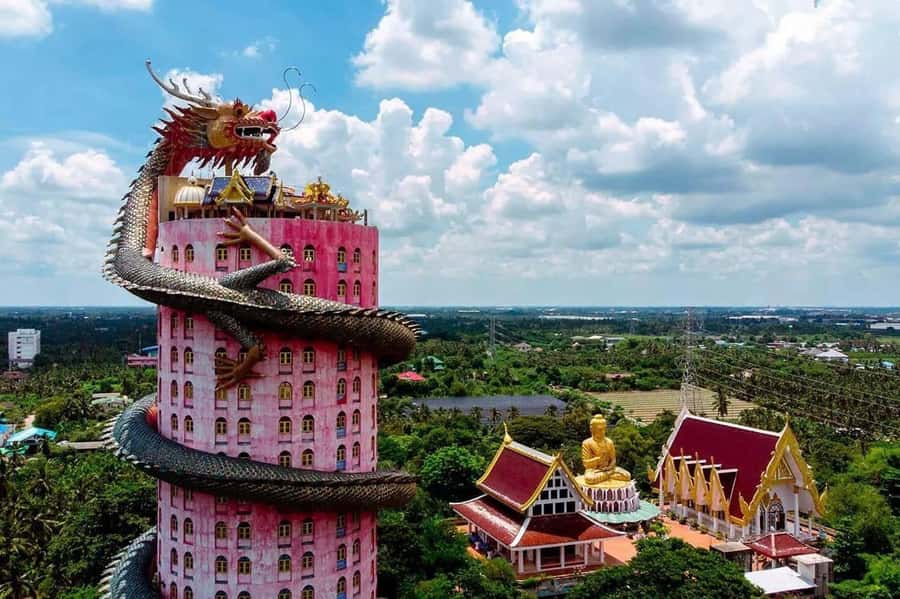 Private Floating & Train Market + DRAGON Temple + Thai Cafe - Damnoen Saduak by private rowing boat