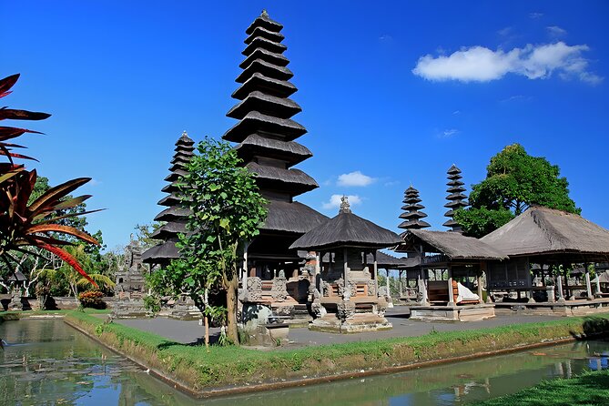 Private Full-Day Tour: Ulun Danu Beratan Temple, Jatiluwih and Tanah Lot Temple - Penatahan Hot Springs offer a change of pace