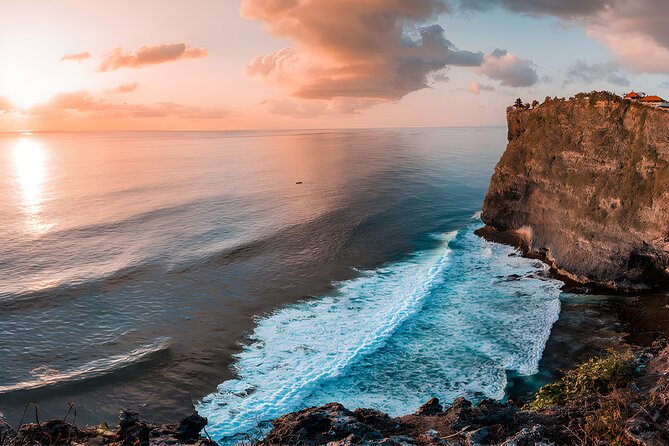Private Half-Day Tour: Uluwatu Sunset Trip and Dinner Packages - Who should book this Uluwatu tour