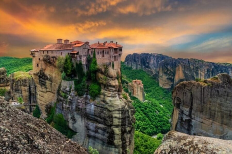 Private Meteora Monasteries Tour from Thessaloniki! - The morning drive through northern Greece