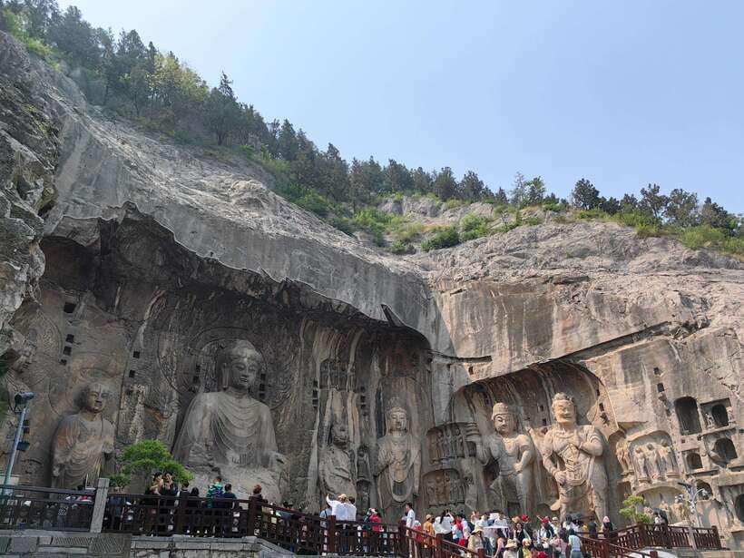 Private Tour: Longmen Grottoes, Shaolin Temple & Kungfu Show - The 1.5-hour transfer to Shaolin Temple