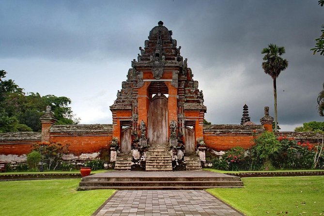 Private Tour: Tanah Lot at Sunset - Who should book this tour?