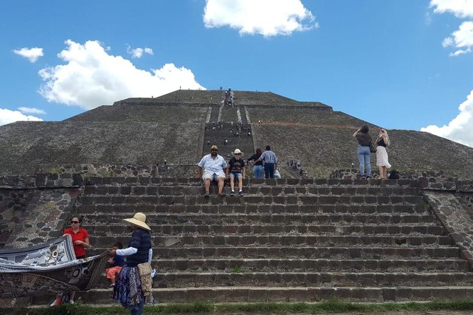 Private Tour: Teotihuacan and Guadalupe Shrine - Teotihuacan’s Avenue of the Dead and pyramids