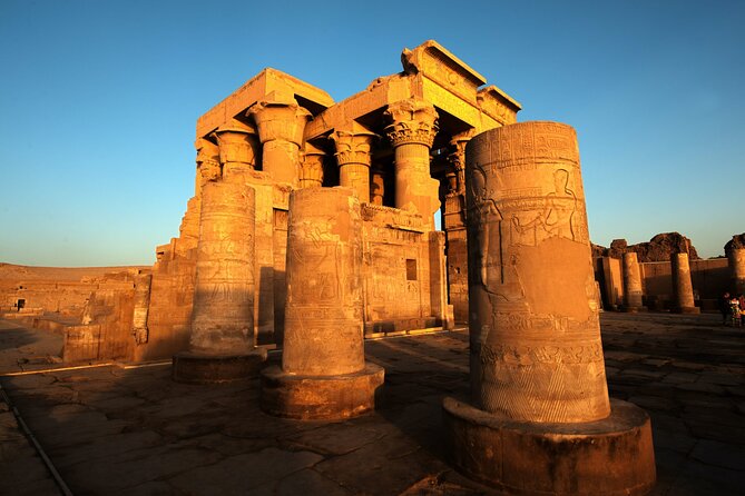 Private Tour to Edfu and Kom Ombo Temples from Aswan with Guide - Kom Ombo and its doubled plan