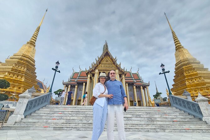 Private Tour to Grand Palace of Bangkok, Pho and Arun Temple - Why a private guide changes the day