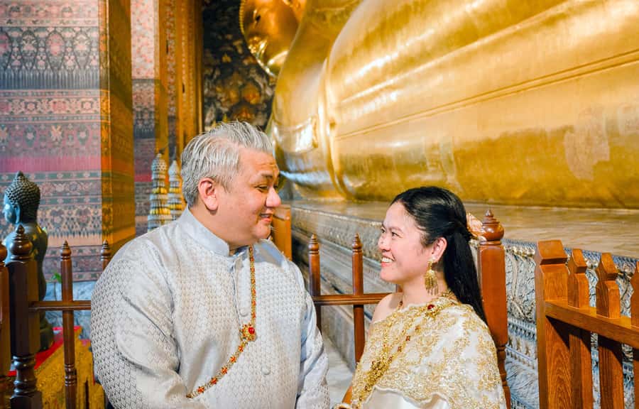 Professional Thai Costume Photography at Wat Arun, Bangkok - Wat Arun and Wat Pho in the planned route