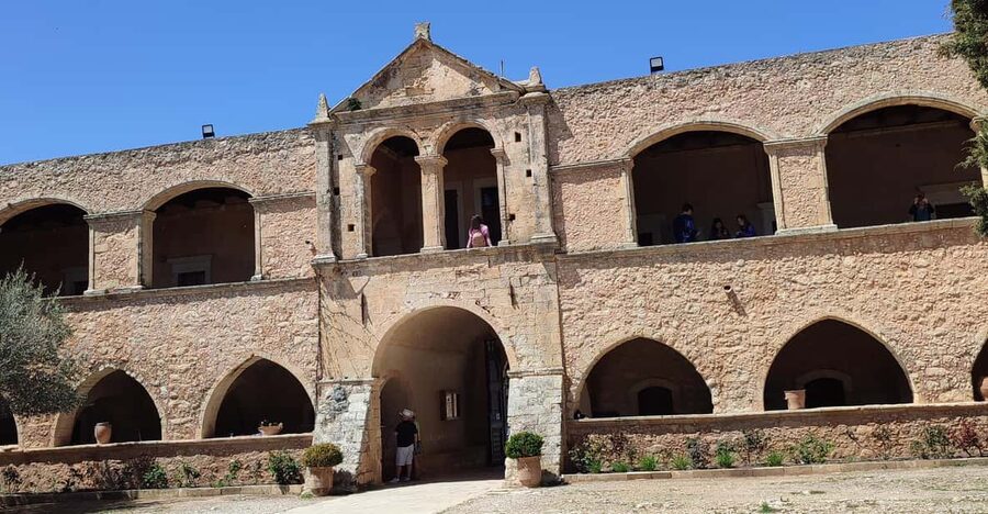 Rethymno: e-Bike tour to Arkadi monastery - Arriving at Arkadi Monastery