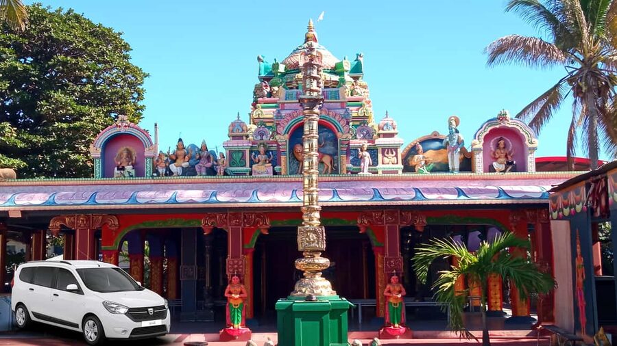 Réunion Island: Temples and religions Half-day tour - Temple Guan Di de Terre Sainte: begin with a less familiar tradition