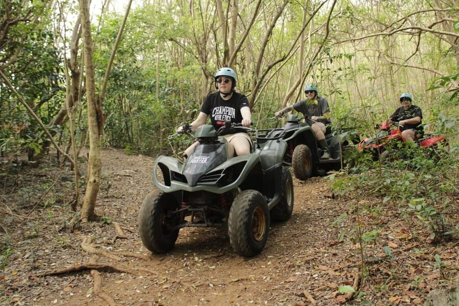 Rock Mud Fun ATV Quadbike Uluwatu - Lunch at the finish point