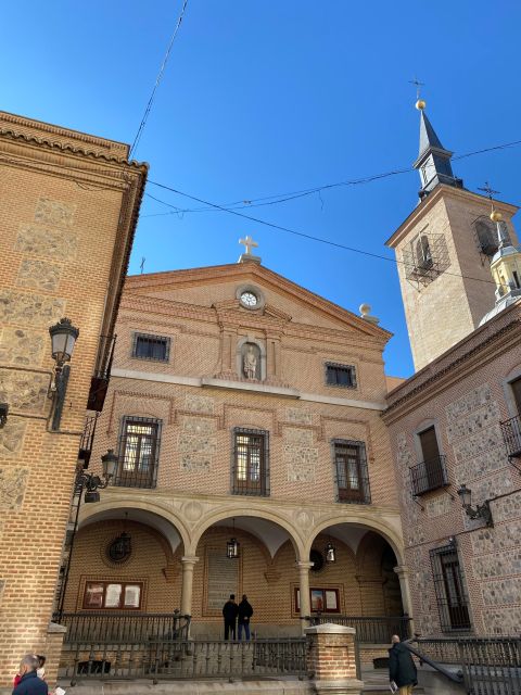 Royal Monastery of the Barefoot nuns: Guided Tour + Tickets - Rubens, Luca Giordano, and Crecenzi