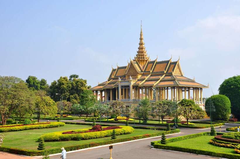 Royal Palace, National Museum & Wat Phnom with Private tour - Why this half-day works well in Phnom Penh