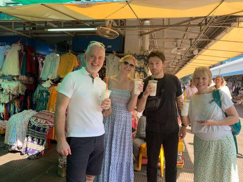 Royal Palace, National Museum & Wat Phnom with Private tour - Guides who add value beyond the buildings