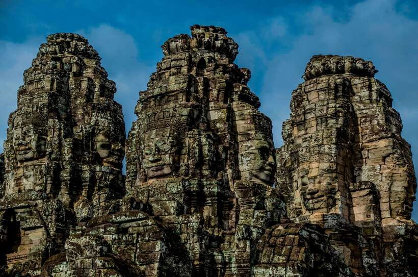 Seat-In-Coach: Small Circuit tour with Sunrise at Angkor Wat - Bayon and the 216 stone faces