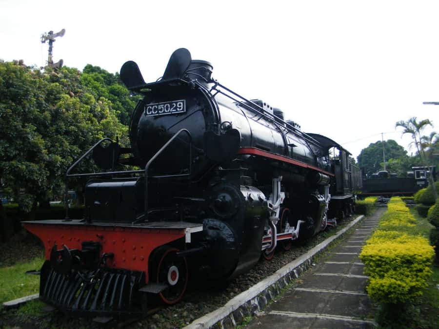SEMARANG TOURS : GEDONGSONGO TEMPLE/TRAIN MUSEUM AMBARAWA - Banaran coffee country, with an important caveat