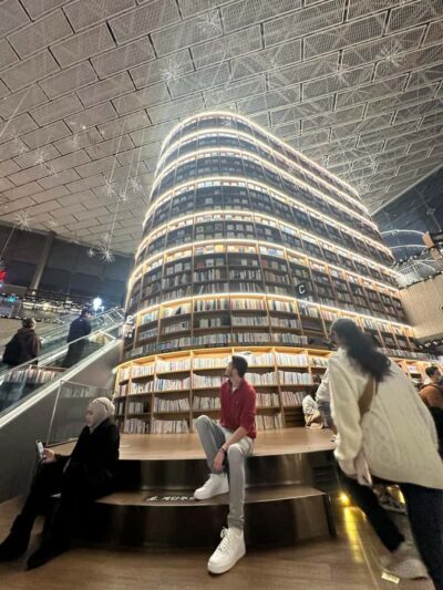 Temple & Starfield COEX Mall Gourmet Tour in Gangnam