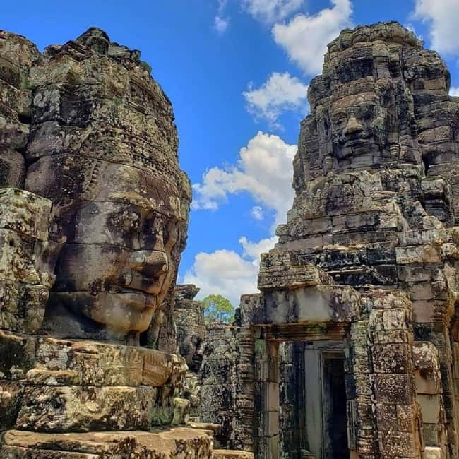 Siem Reap: 2-Day Private Angkor Wat & Angkor Temples Tour - Day 1: Angkor Thom gives you the grand entrance