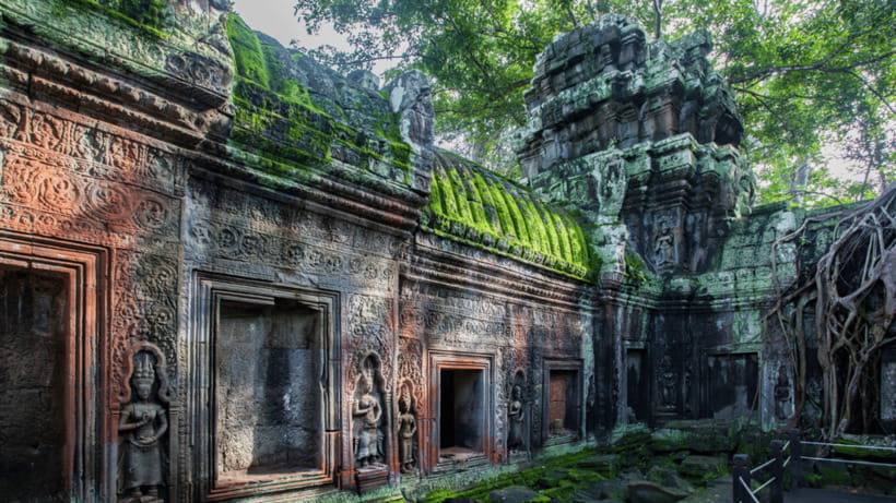 Siem Reap: 2-Days Angkor Wat with Sunrise Small-Group Tour - Bayon’s carved faces