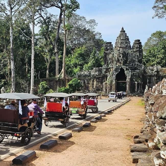 Siem Reap: Angkor 1-Day Private Tour with Sunset or Sunrise - Angkor Wat deserves the long afternoon visit