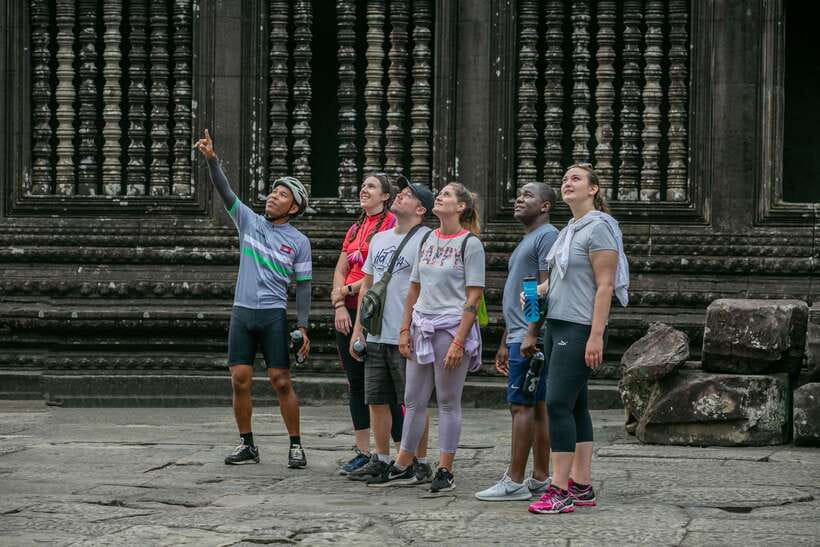 Siem Reap: Angkor Sunrise 2 Days Guided Bike Tour - Cambodian lunch and an afternoon reset